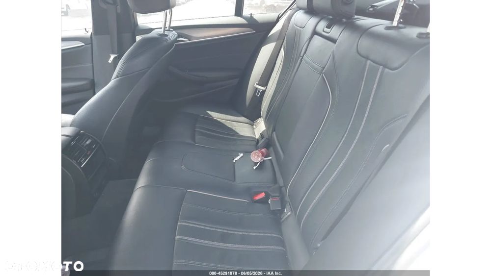BMW Seria 5 530i xDrive M Sport Edition - 9