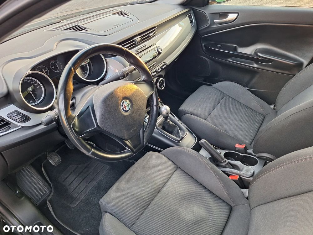Alfa Romeo Giulietta 1.4 TB Distinctive - 12