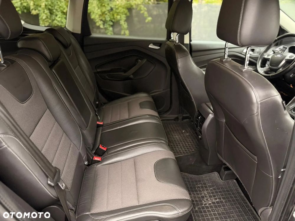 Ford Kuga 2.0 TDCi 4x4 Titanium - 15
