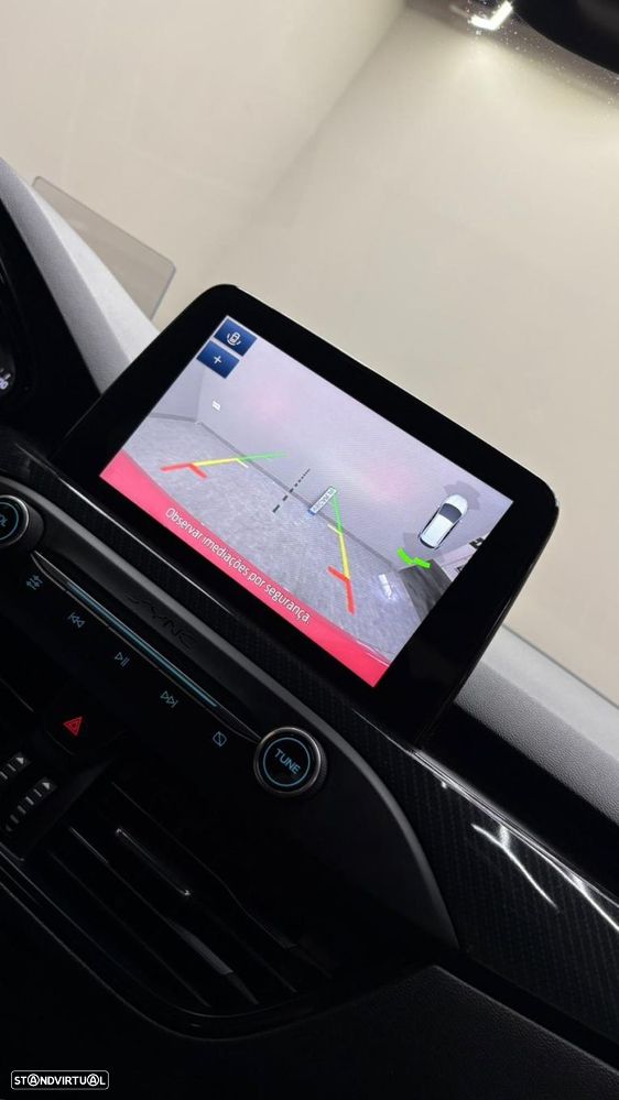 Ford Focus 1.5 TDCi ECOBlue ST-Line - 22