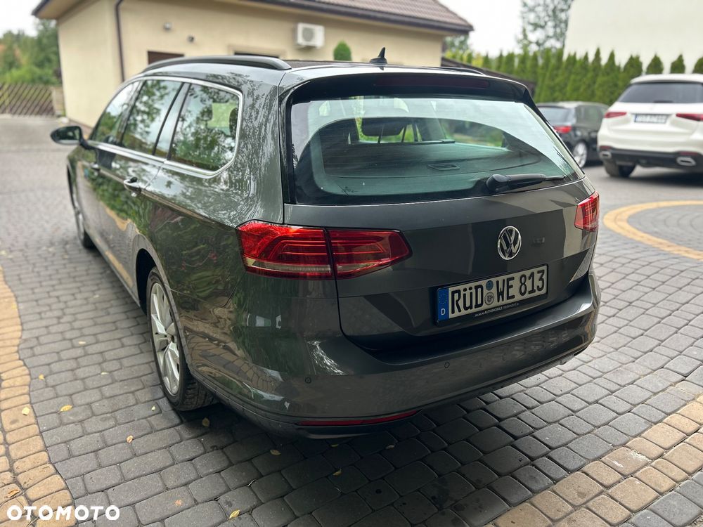 Volkswagen Passat Variant 2.0 TDI SCR DSG Comfortline - 15