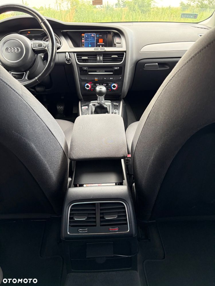 Audi A4 Avant 2.0 TDI - 21