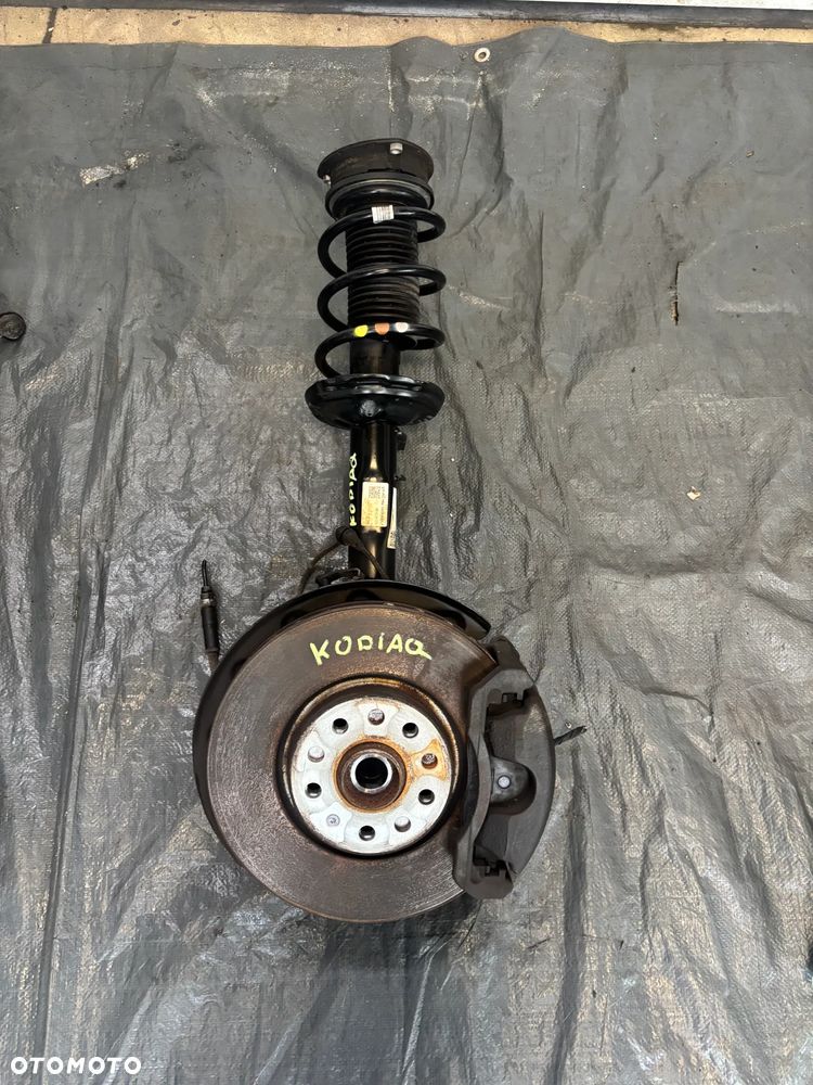 Skoda Kodiaq lift Tiguan zawieszenie zwrotnica  mcpherson przód prawy lewy 5QF413031CL 5Q0407257B 5QF412022GJ 5Q0407258B - 3