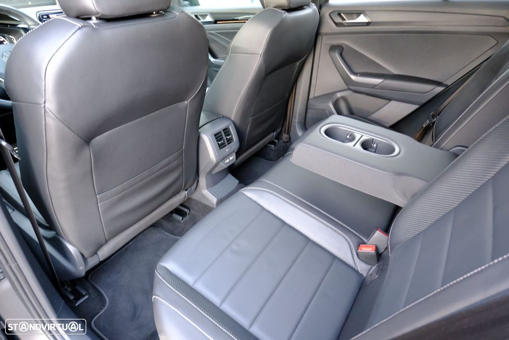 VW T-Roc 1.5 TSI R-Line DSG - 15