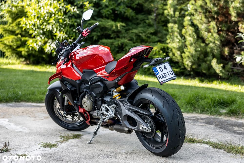 Ducati Streetfighter V4 - 4