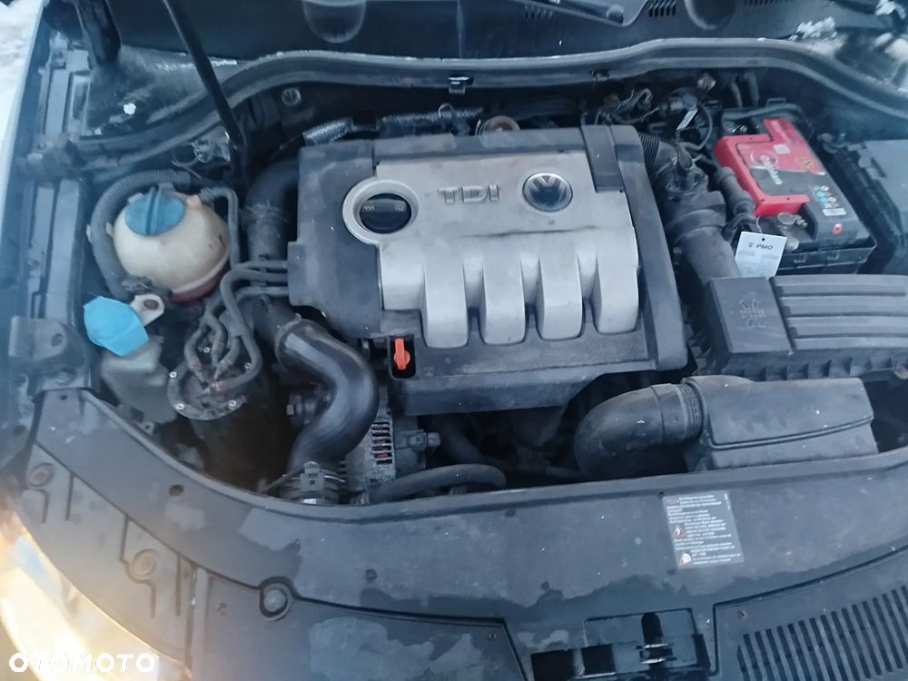 Volkswagen Passat 2.0 TDI DPF Trendline - 30