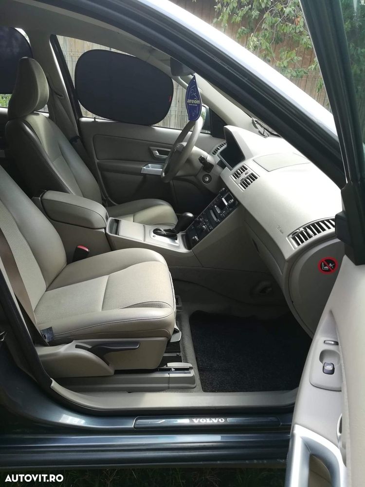 Volvo XC 90 D5 Executive - 7