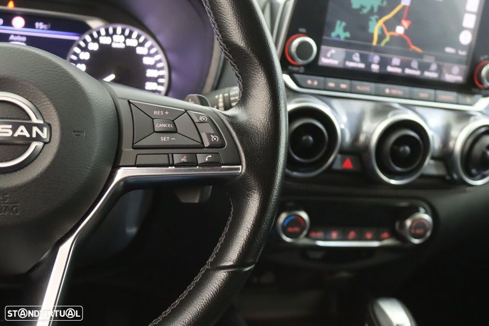 Nissan Juke 1.0 DIG-T N-Connecta DCT - 11