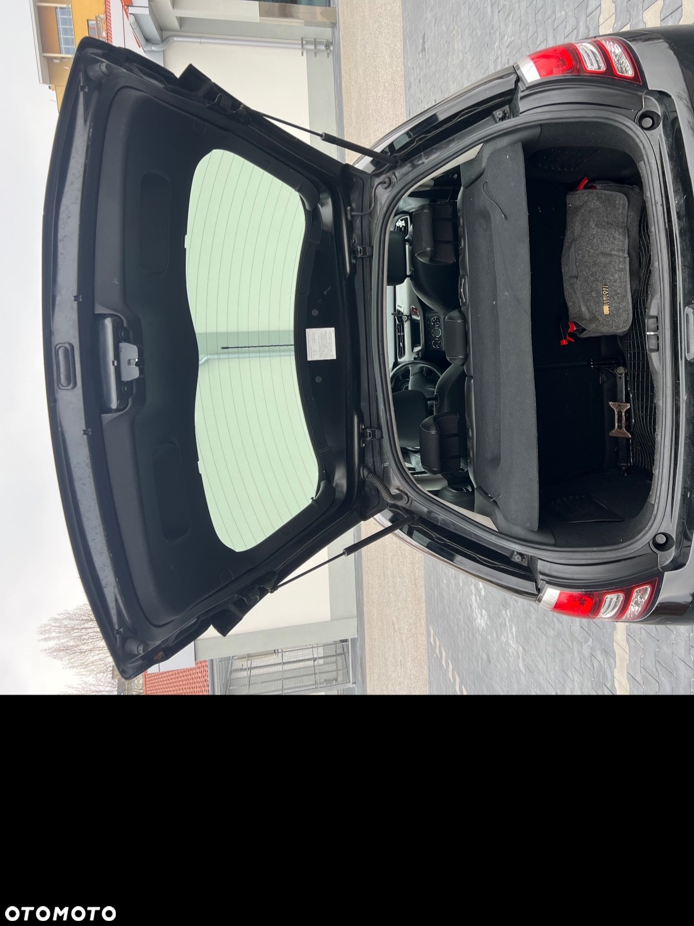 Citroën C3 1.4 HDi Attraction - 11
