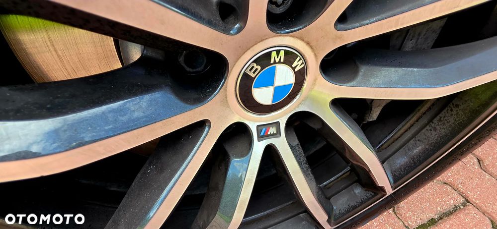 BMW Seria 5 530d xDrive - 26