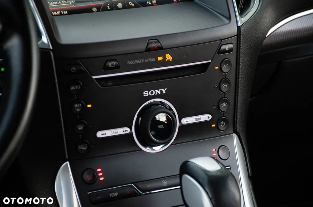 Ford S-Max 2.0 TDCi Titanium PowerShift - 35