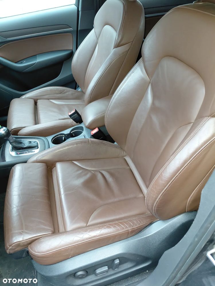 Audi Q3 1.4 TFSI Sport S tronic - 23