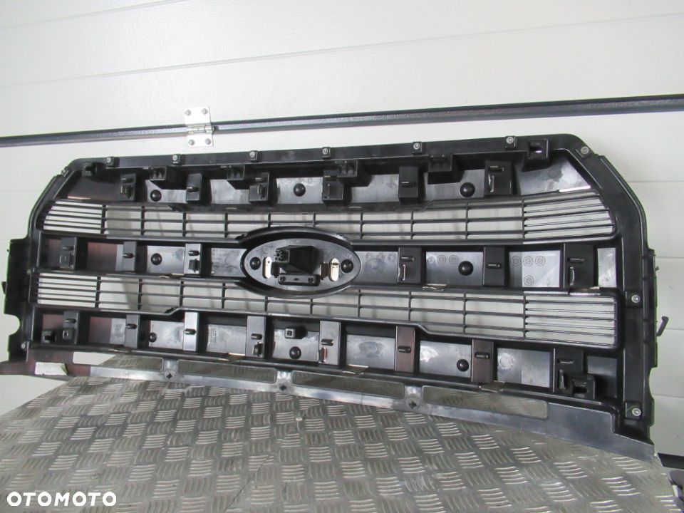 GRILL GRIL ATRAPA FORD F150 2014-2017 - 8