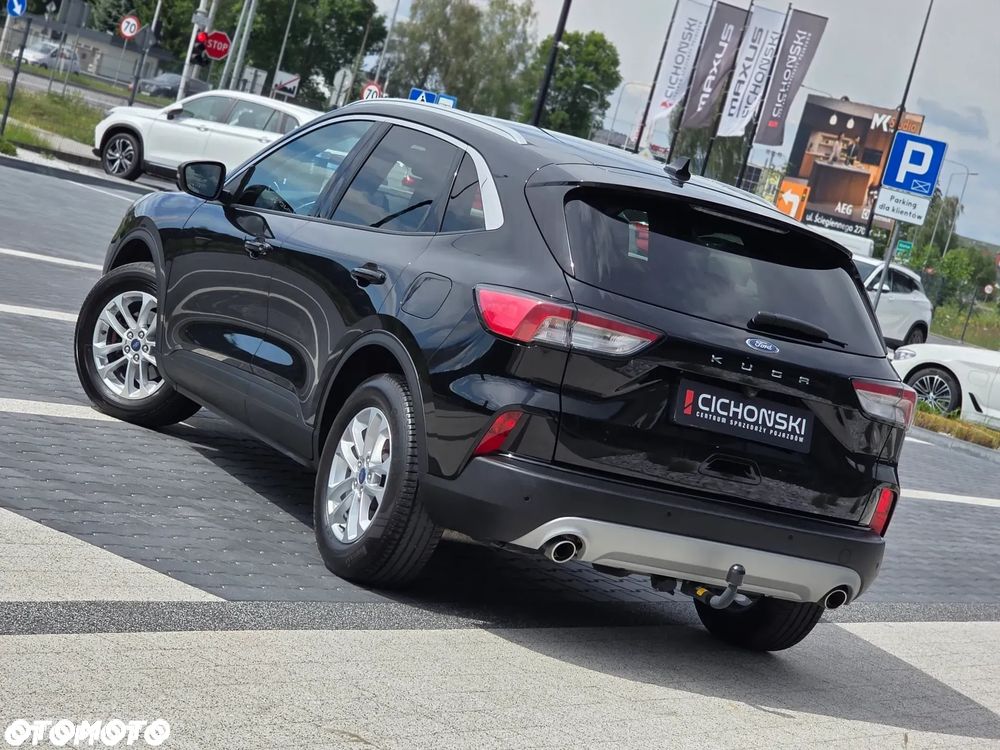 Ford Kuga 2.0 EcoBlue FWD Titanium - 4