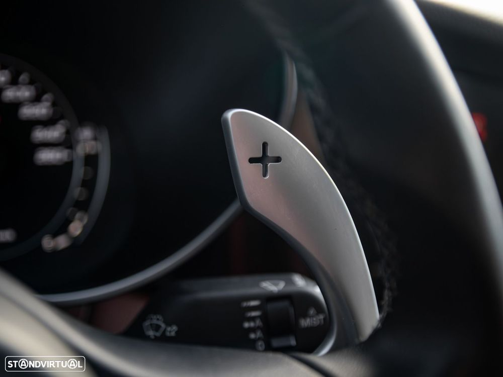 Alfa Romeo Giulia 2.2 D Super AT8 - 24