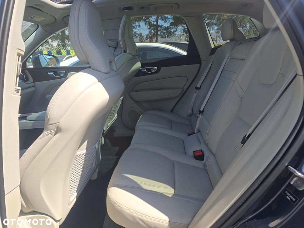 Volvo XC 60 - 15