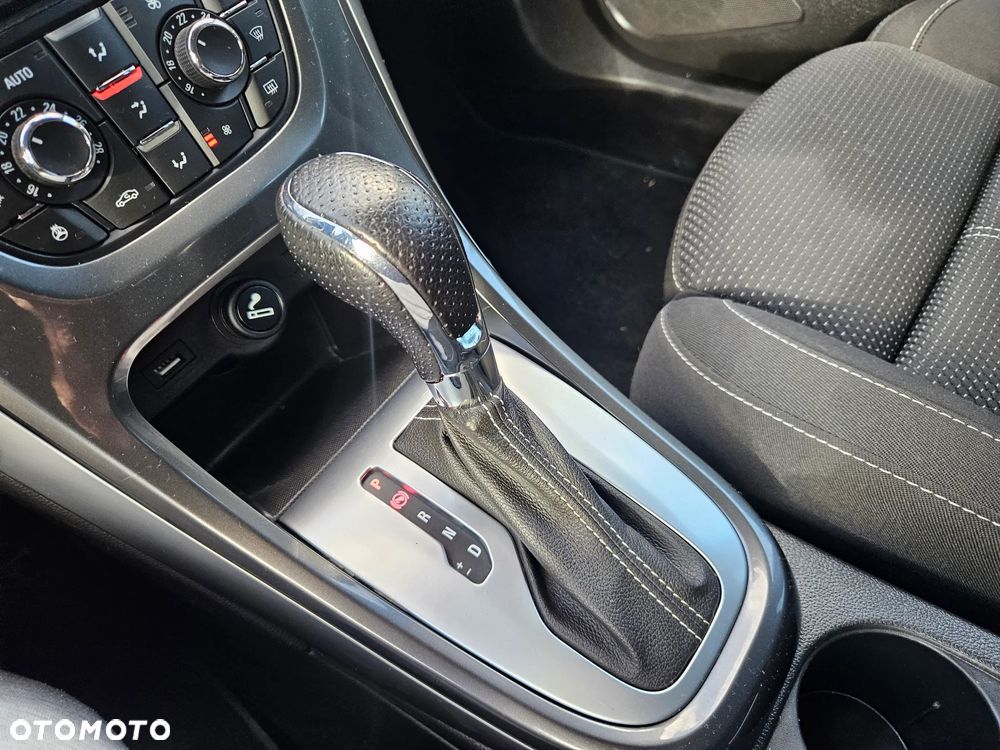 Opel Astra 2.0 CDTI DPF Automatik Style - 22