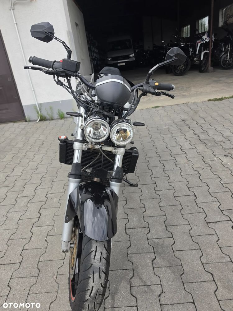 Suzuki SV - 26