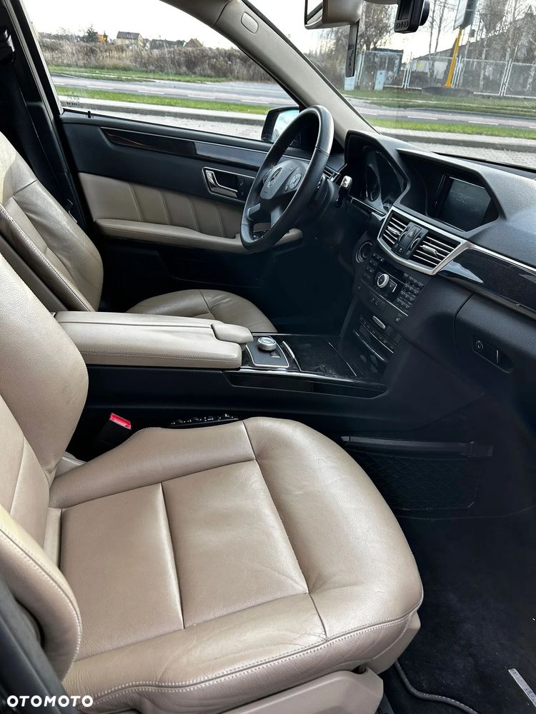 Mercedes-Benz Klasa E 300 CDI BlueEff Avantgarde - 6