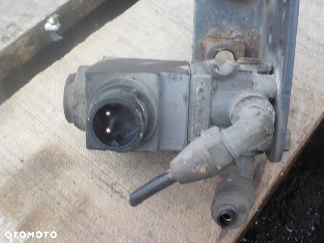 SCANIA ELEKTROZAWÓR