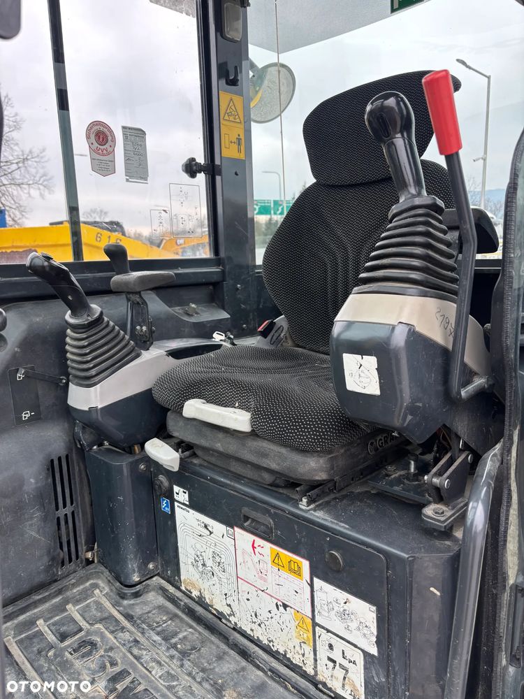 Kubota KX080-3 - 7