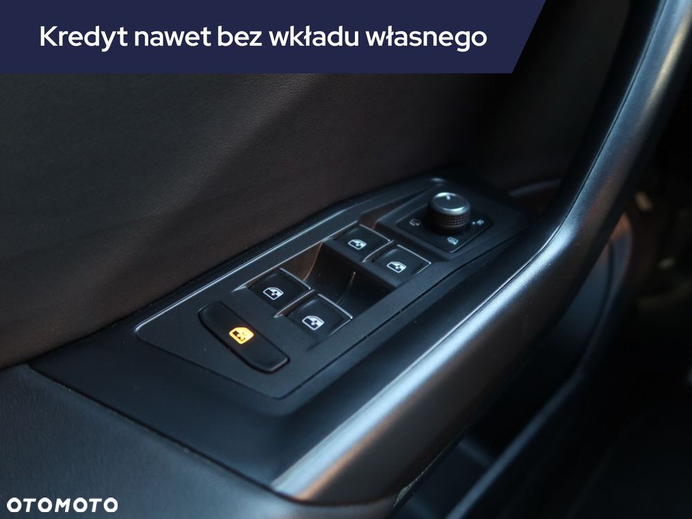 Volkswagen T-Roc - 19