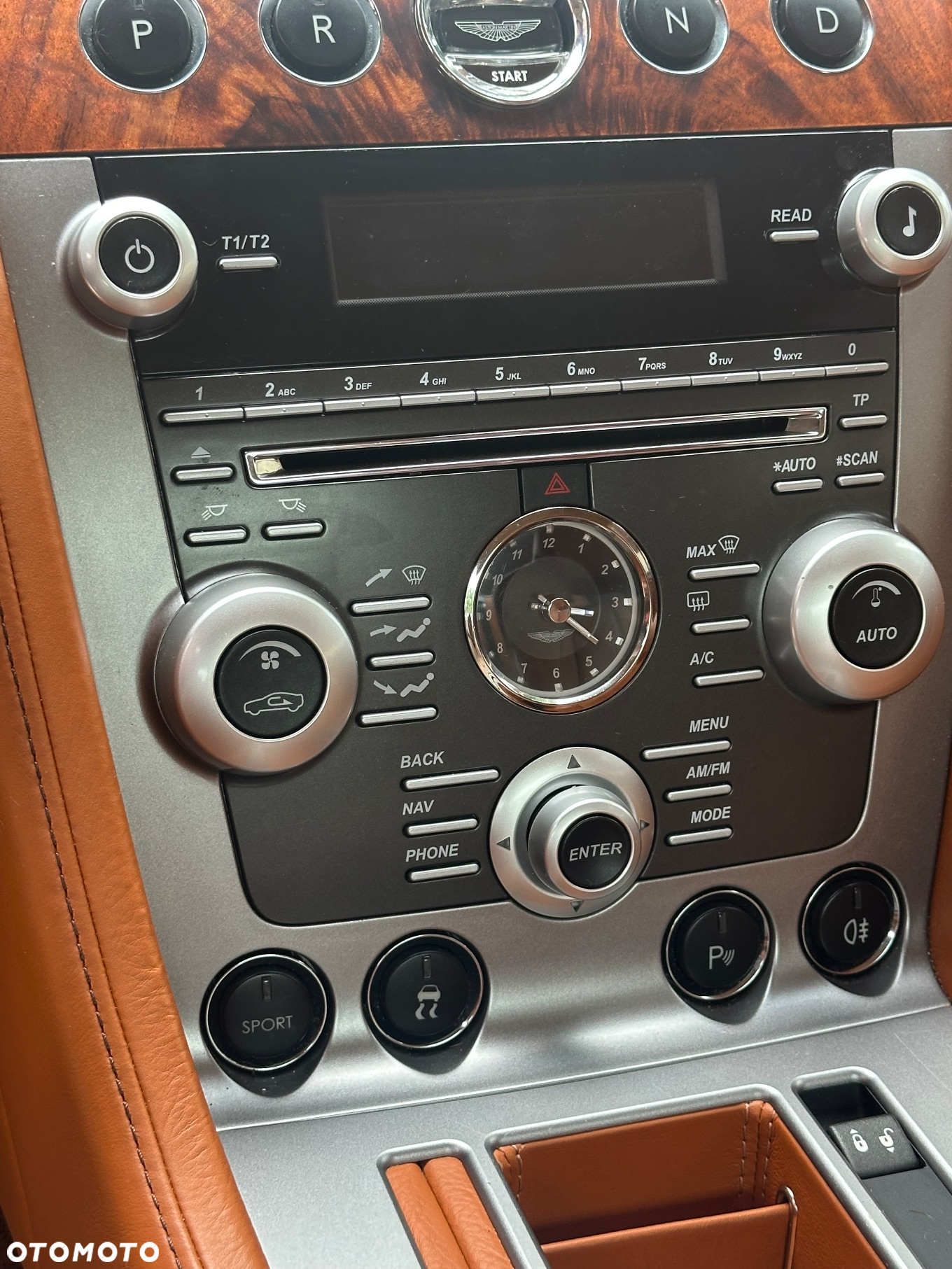 Aston Martin DB9 Sport Edition Touchtronic II - 9
