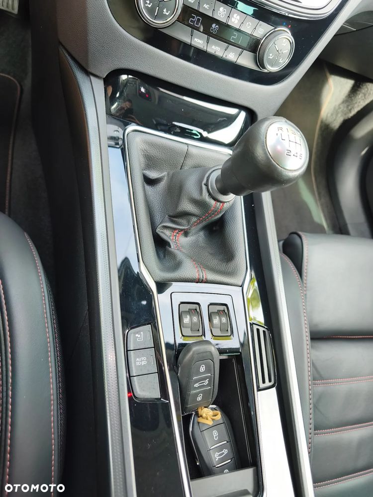 Peugeot 508 - 32