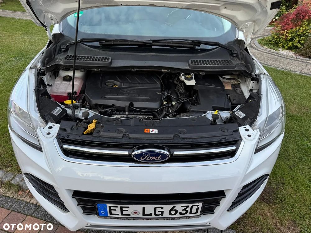 Ford Kuga - 10