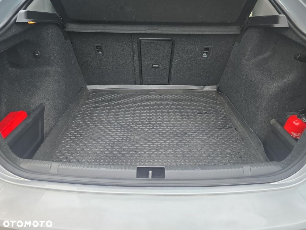 Seat Toledo 1.6 TDI Style - 18