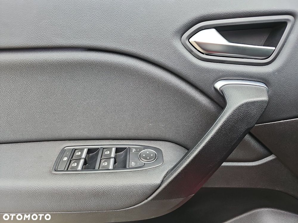Renault Captur - 17