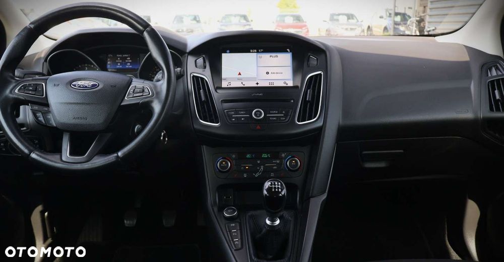Ford Focus - 13