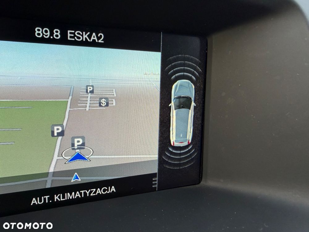 Volvo V60 Cross Country D3 Drive-E Momentum - 24