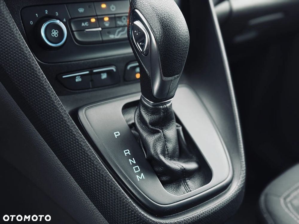 Ford Transit Connect 230 L2 S&S Autm Trend - 27