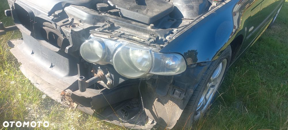 BMW E46 COMPACT BLOTNIK lewy  E46  Black Sapphire metal/schwarz   POZNAN - 2