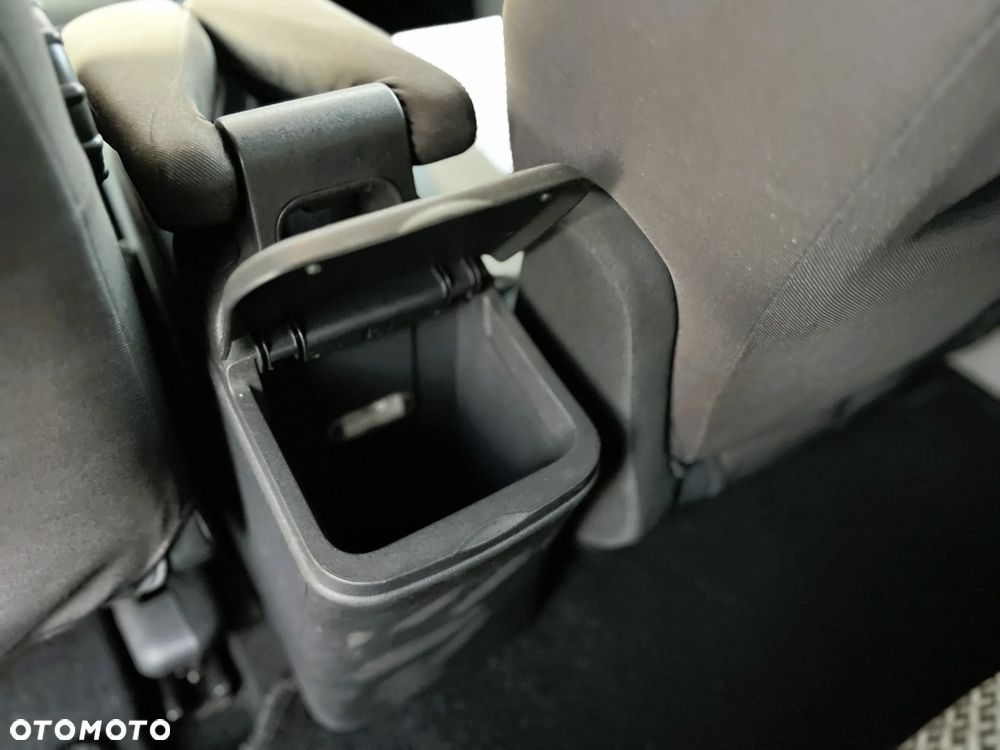 Renault Scenic - 27