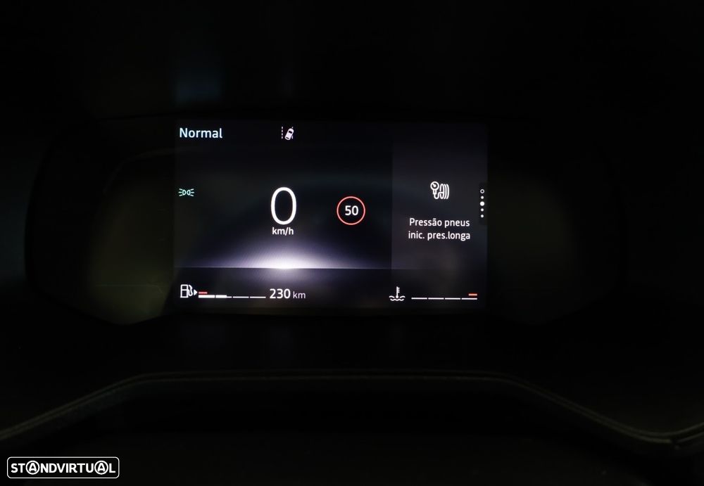 Renault Clio 1.5 Blue dCi Evolution - 37