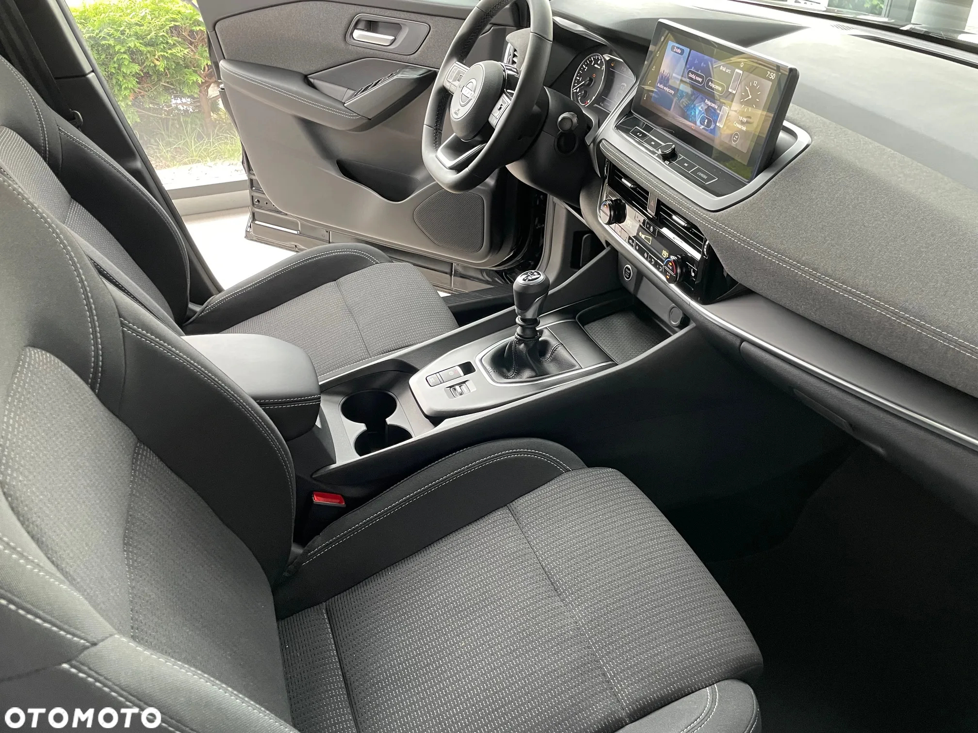 Nissan Qashqai 1.3 DIG-T mHEV Acenta - 8