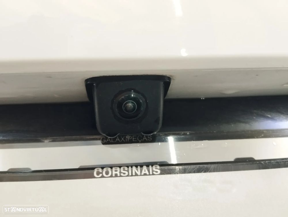 Peugeot 208 1.2 Hybrid Allure e-DCS6 - 13