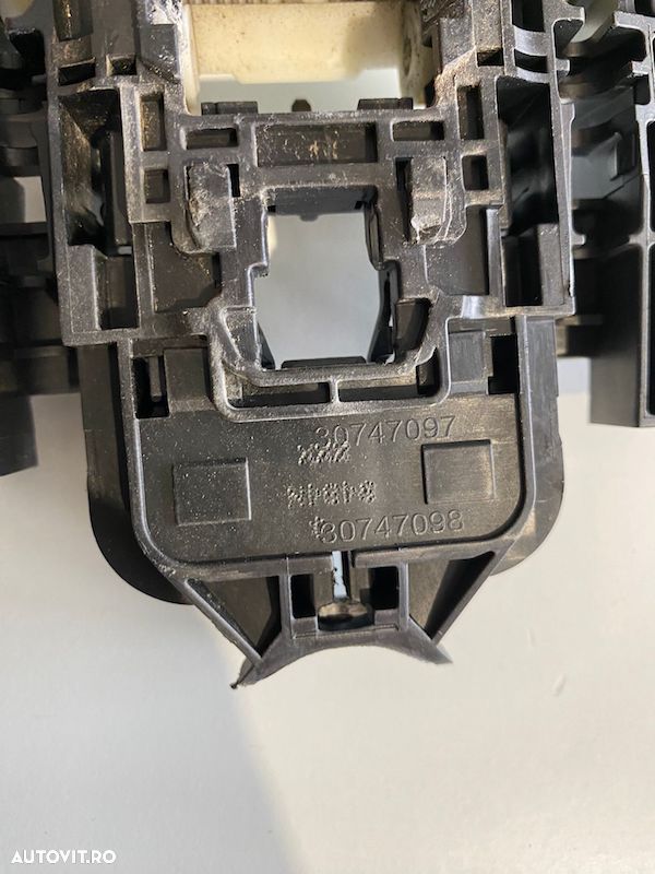 Suport maner broasca usa dreapta VOLVO S60 V60 XC60 XC90 S90 V90 31462721 30747097/98 - 2