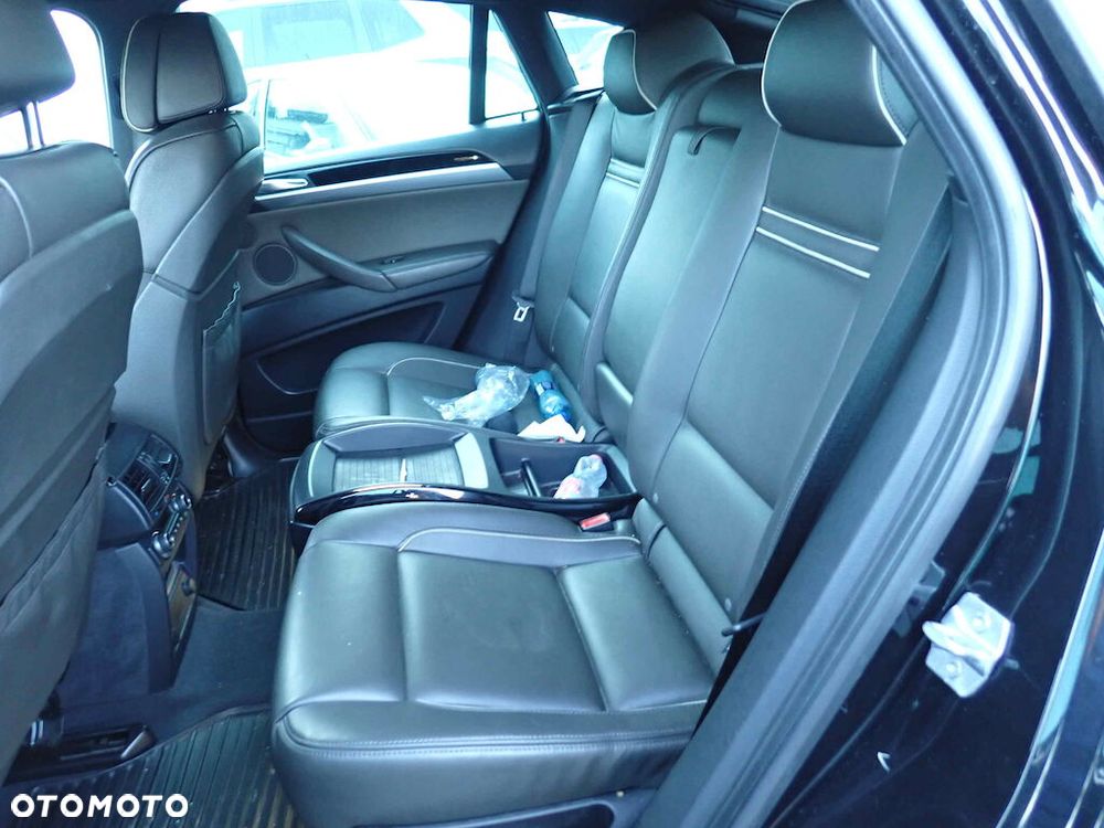 BMW X6 xDriveM50d - 8