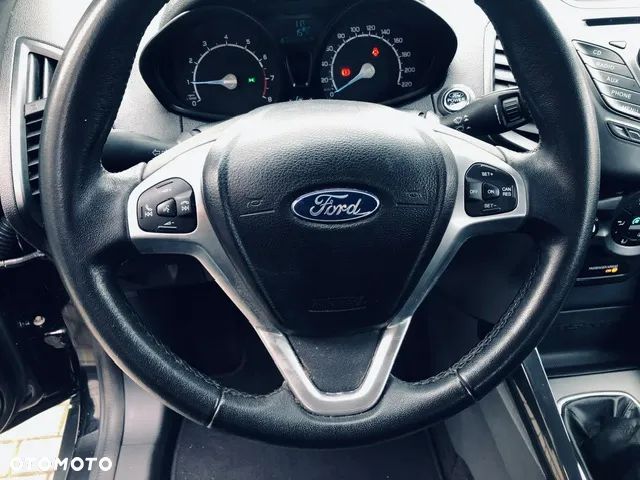 Ford EcoSport 1.0 EcoBoost TITANIUM - 19