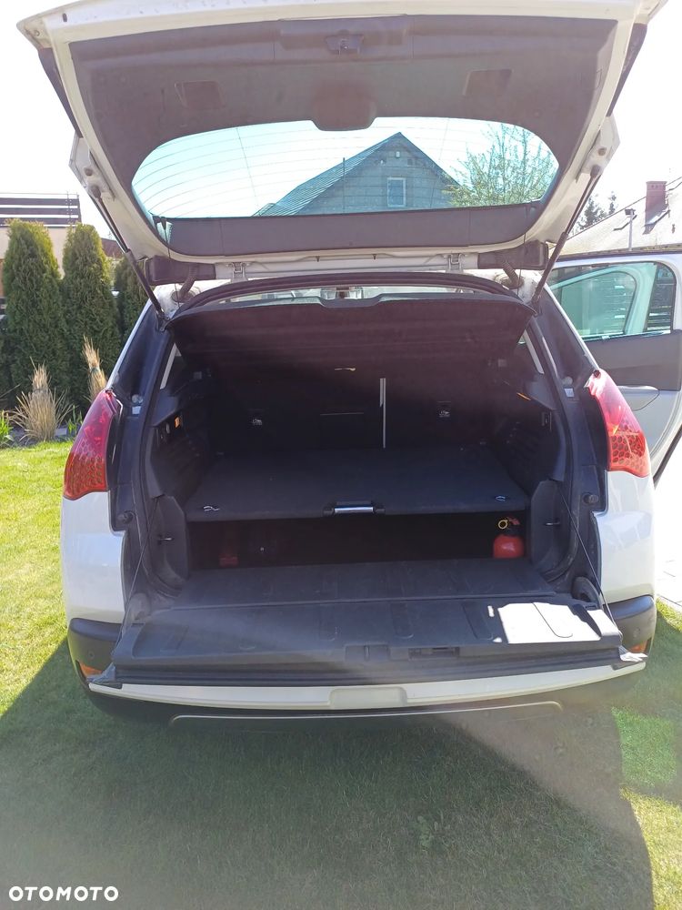 Peugeot 3008 2.0 HDi Premium+ - 9