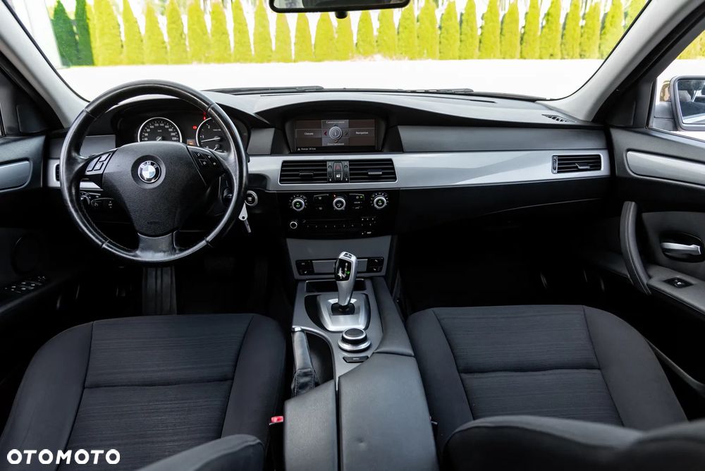 BMW Seria 5 525d xDrive Edition Exclusive - 25