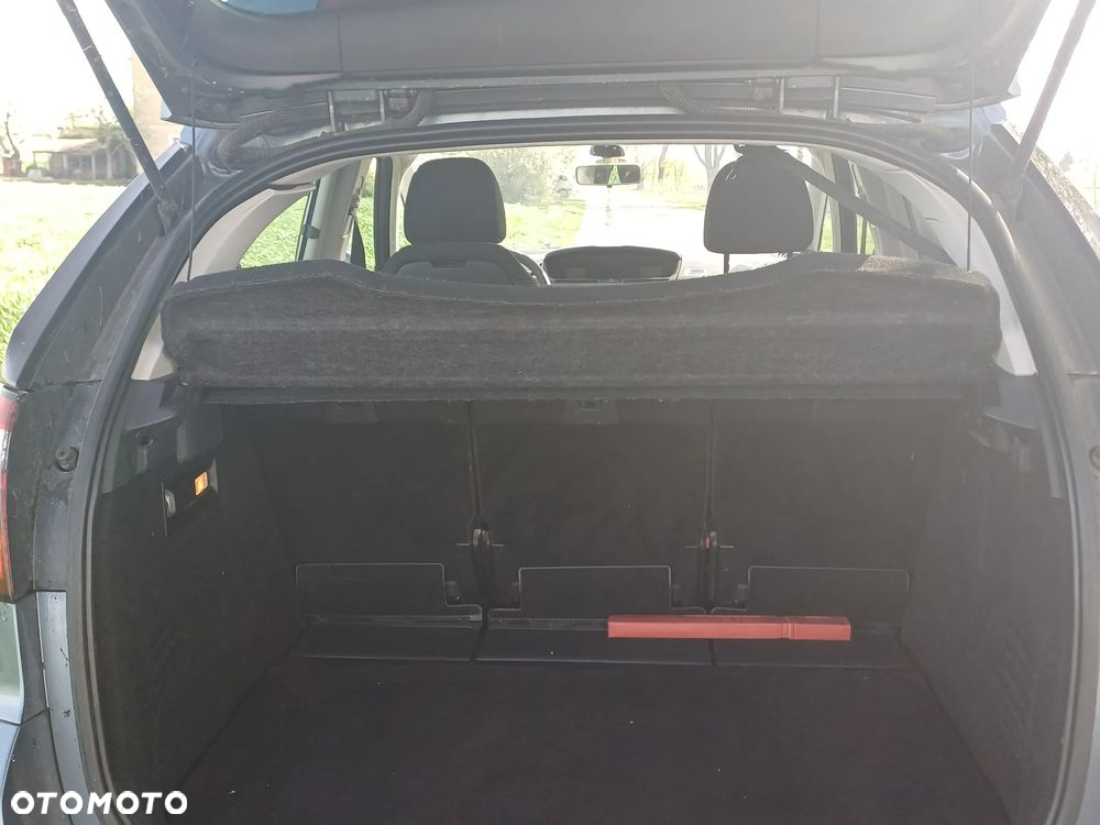 Citroën C4 Picasso - 10