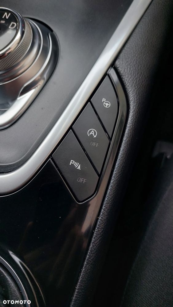 Ford Galaxy 2.0 EcoBlue Titanium - 34