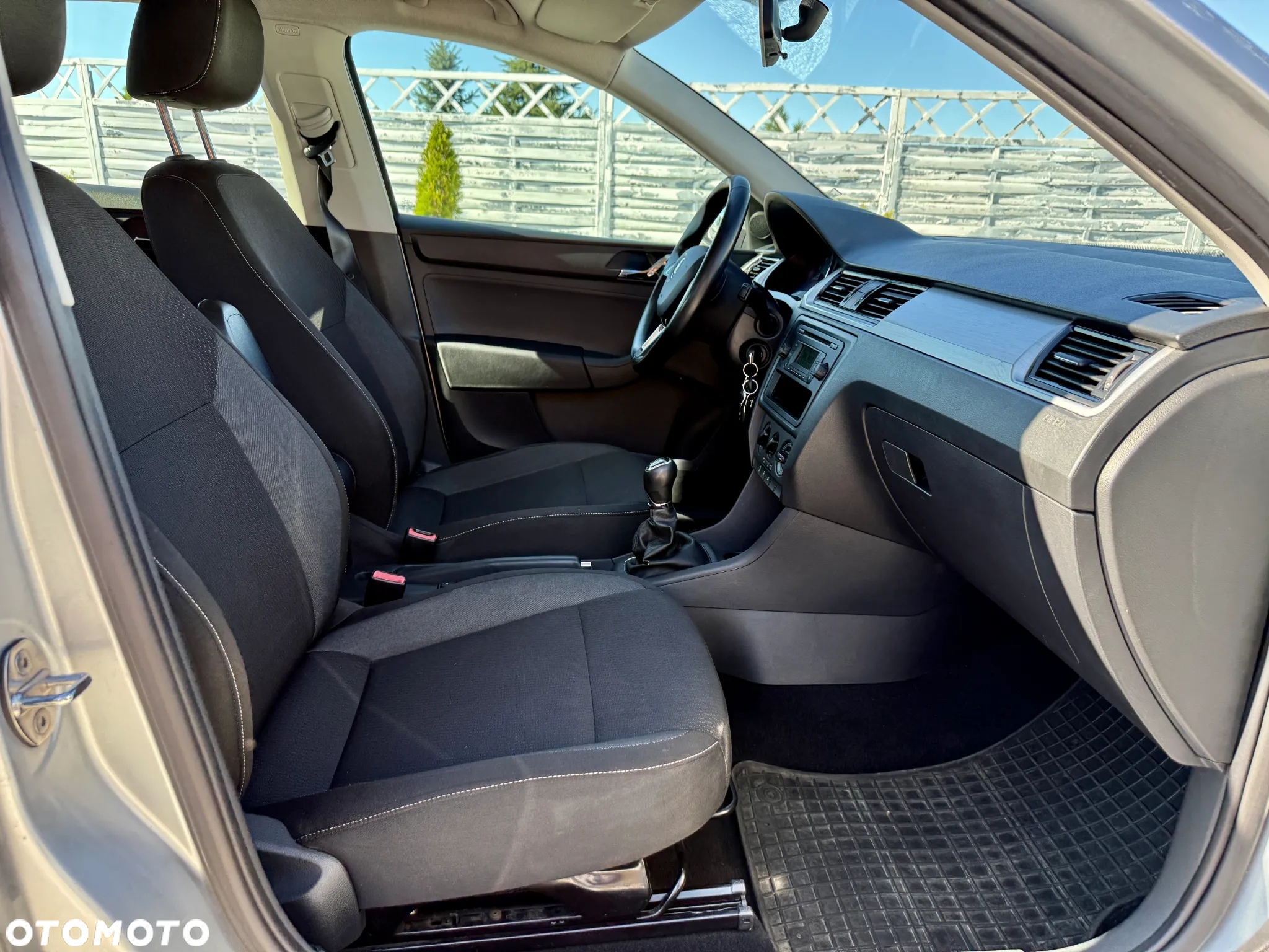 Skoda RAPID 1.2 TSI Edition - 5