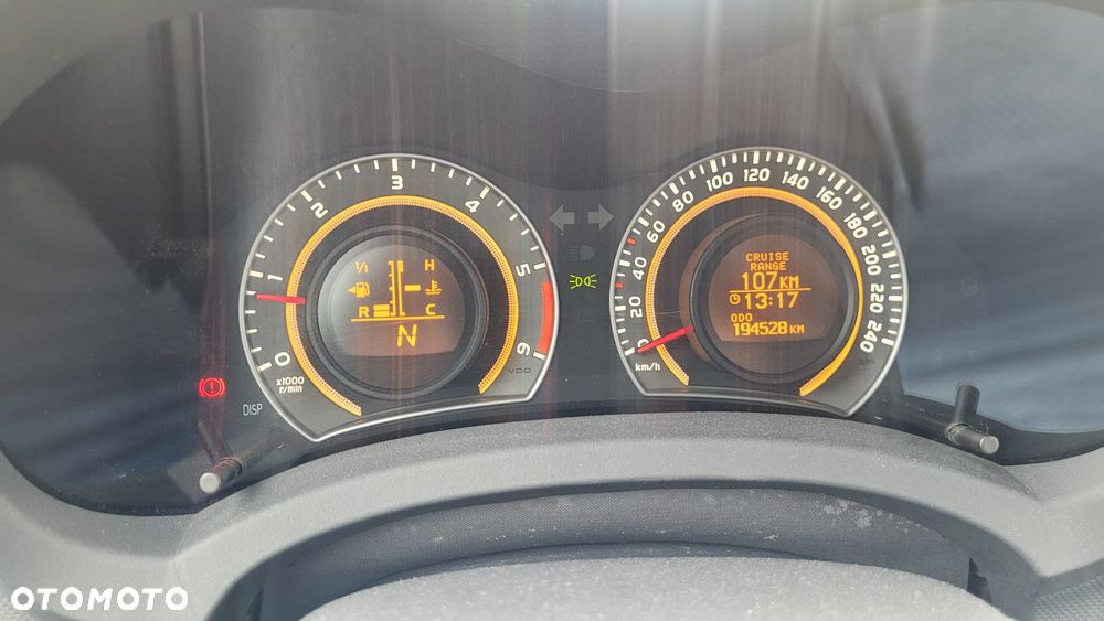 Toyota Auris 1.4 D-4D Premium MM - 23