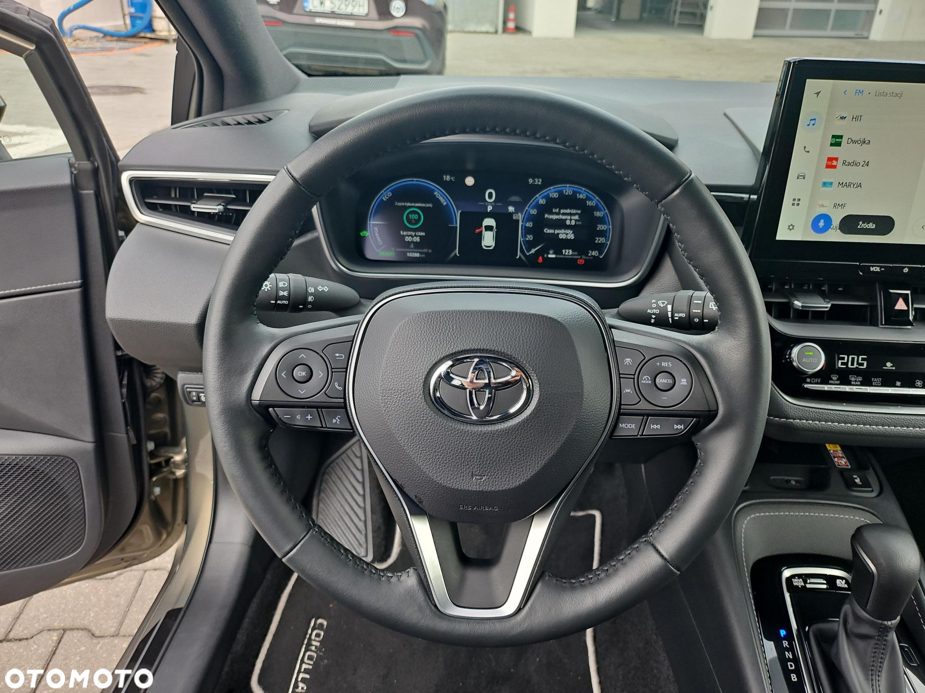 Toyota Corolla 1.8 Hybrid Style - 20