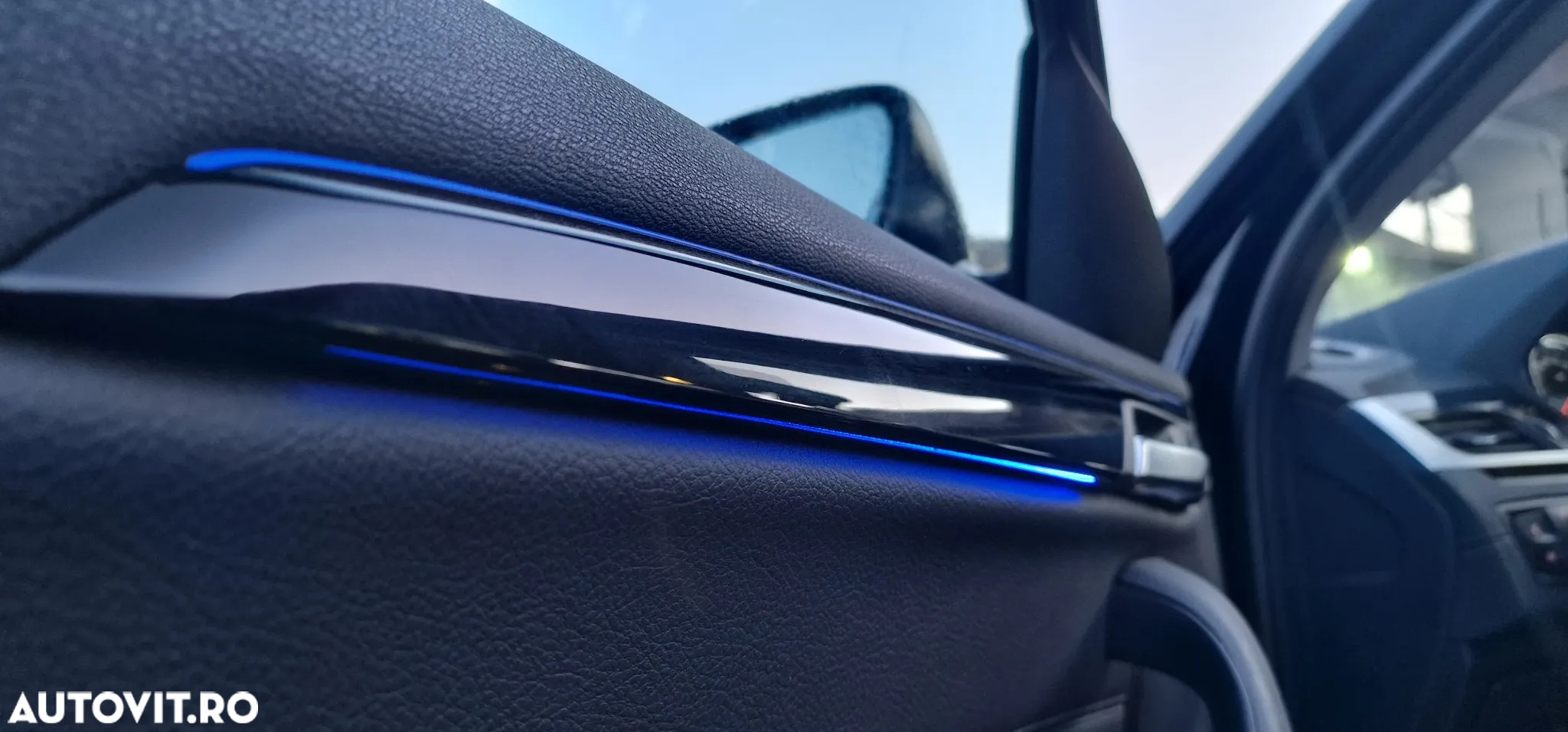 BMW X1 sDrive18d AT - 24